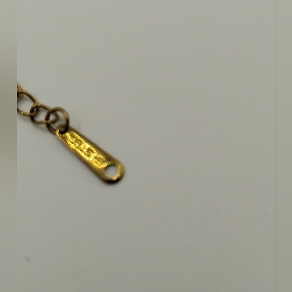 Gucci Gold Heart Pendant On A Gold S.Steel Necklace - Picture 6 of 6